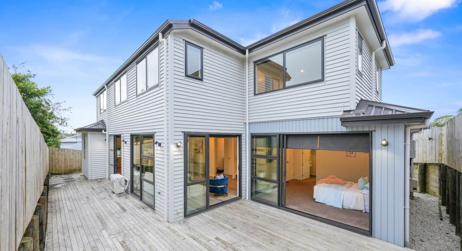  at 8B Corric Hill, Torbay, North Shore City, Auckland