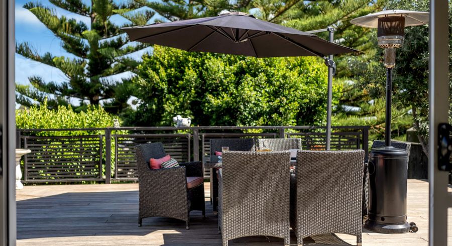  at 107 Pine Harbour Parade, Beachlands, Manukau City, Auckland