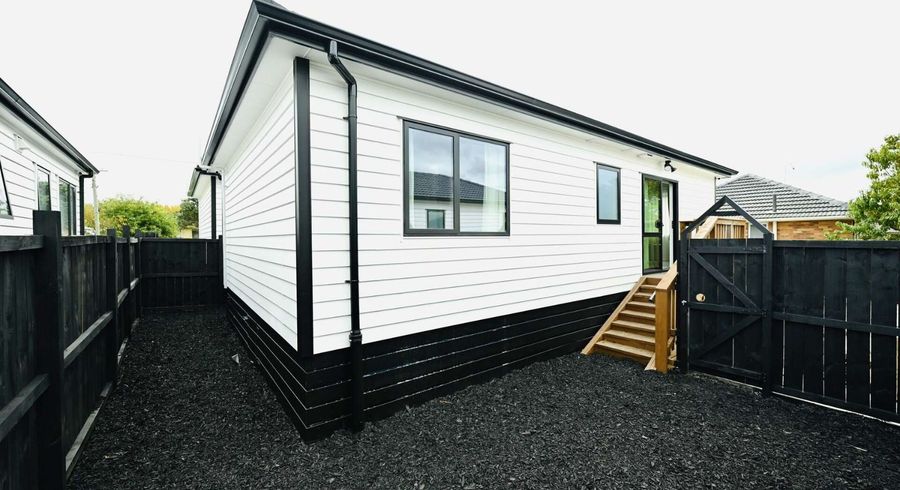 at 5 Quennell Avenue, Favona, Manukau City, Auckland