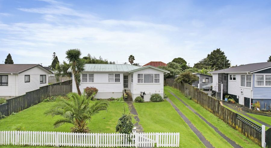  at 15 Maida Vale, Manurewa, Auckland