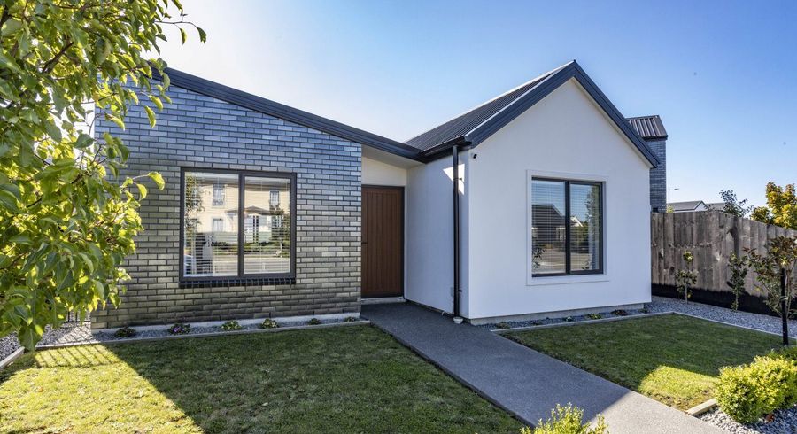  at 15 Eminence Drive, Northwood , Christchurch City, Canterbury