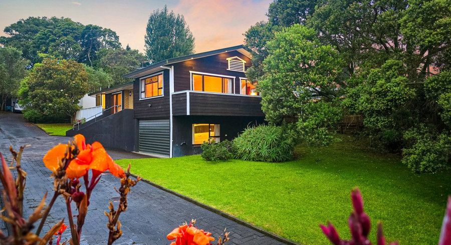  at 6a Brian Avenue, Forrest Hill, North Shore City, Auckland