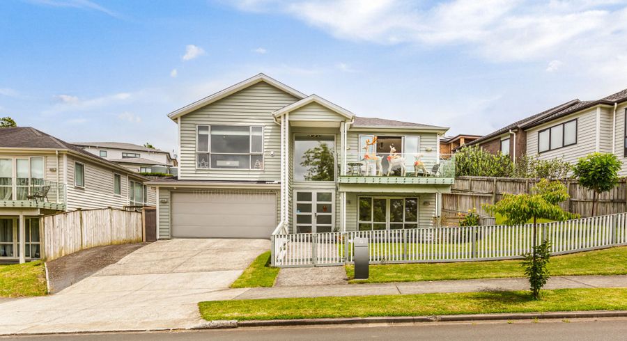  at 9 Korihi Drive, Swanson, Auckland