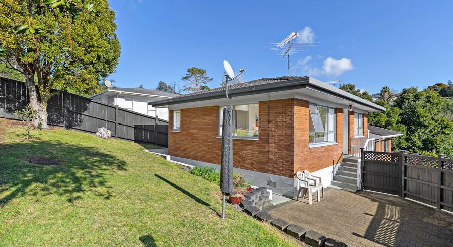  at 1/30 Acacia Road, Torbay, Auckland