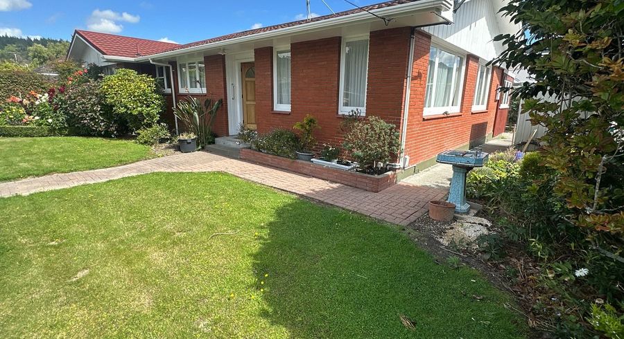 at 38 Whitemans Road, Silverstream, Upper Hutt, Wellington