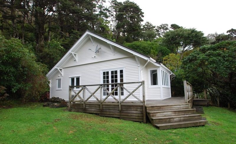  at 21 Kotari Rd, Eastbourne, Lower Hutt, Wellington