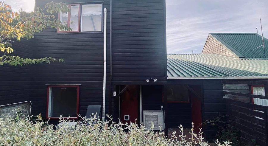  at 7/33 Halswater Drive, Churton Park, Wellington