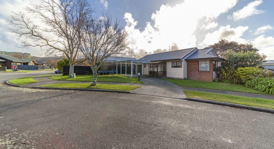  at 42 Whiting Crescent, Taradale, Napier, Hawke's Bay
