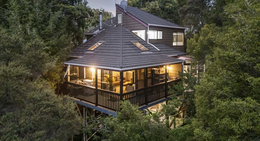  at 65 Porritt Avenue, Chatswood, Auckland