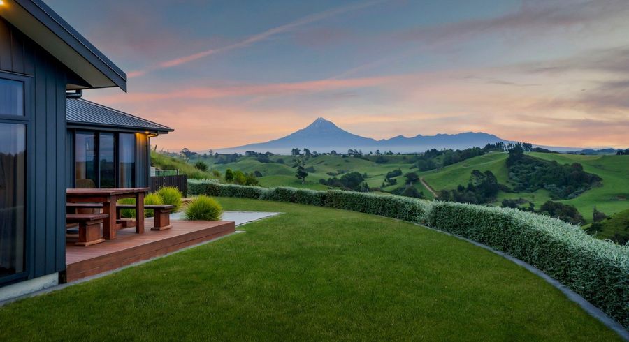  at 956 Richmond Road, Lepperton, New Plymouth, Taranaki