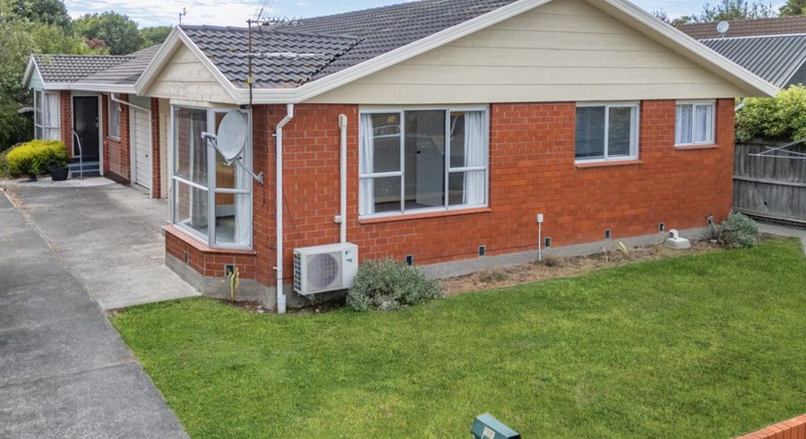  at 1/11 Fernbrook Place, Mairehau, Christchurch