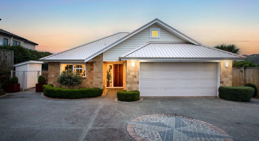  at 80 Te Puia Drive, Aotea, Porirua, Wellington