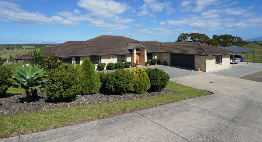  at 127 Wallace Road, Temple View, Hamilton