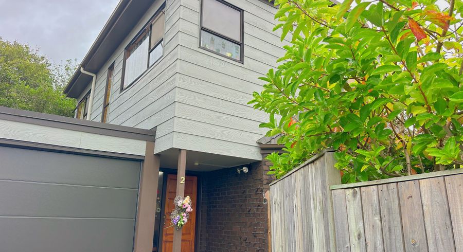  at 2/16 Manutara Avenue, Forrest Hill, North Shore City, Auckland