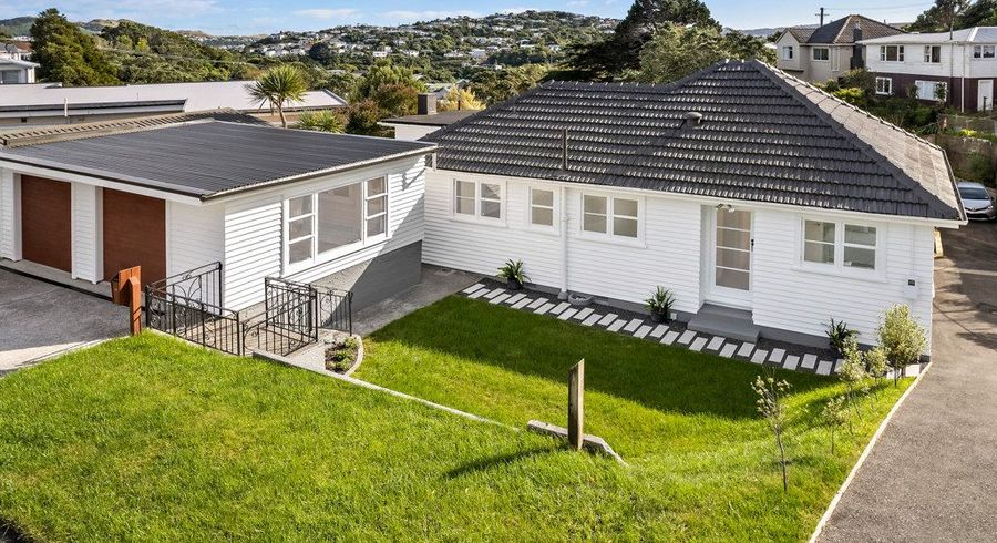  at 49 Lyndfield Lane, Newlands, Wellington, Wellington