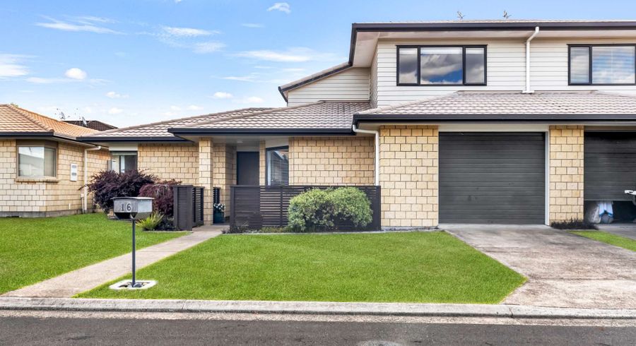  at 16/64 kawaha Point Road, Kawaha Point, Rotorua, Bay Of Plenty