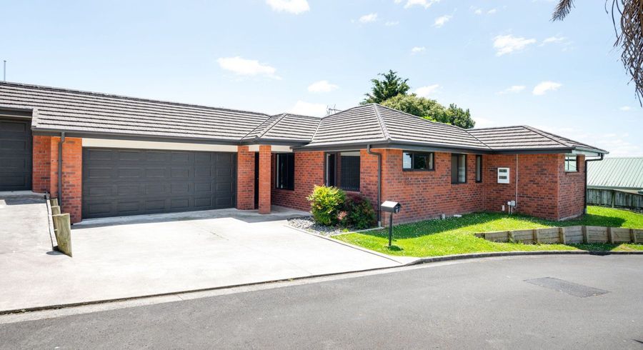  at 1/16 Highgrove Drive, Grandview Heights, Hamilton, Waikato