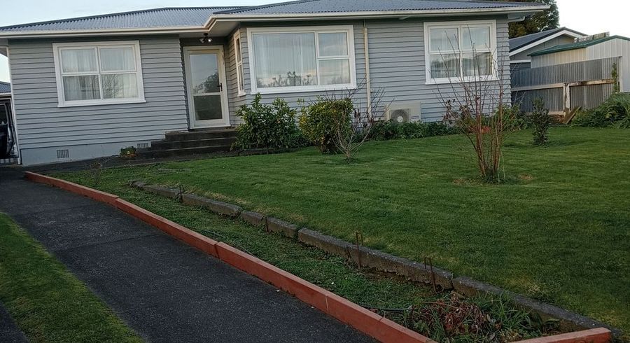  at 8 Greenock Place, Awapuni, Palmerston North, Manawatu / Whanganui