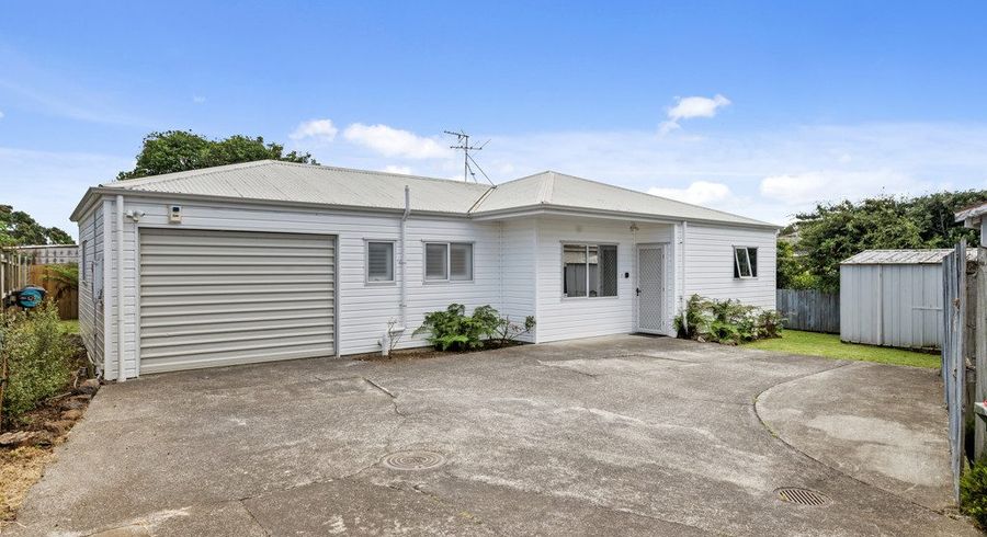  at 2/3 Wellesley Road, Mangere Bridge, Manukau City, Auckland