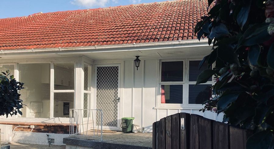  at 2/46 The Drive, Epsom, Auckland City, Auckland