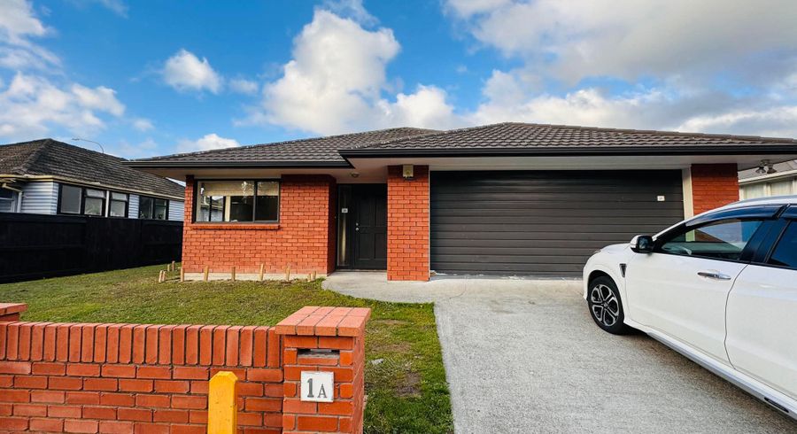  at 1a Newbury street, Awapuni, Palmerston North, Manawatu / Whanganui