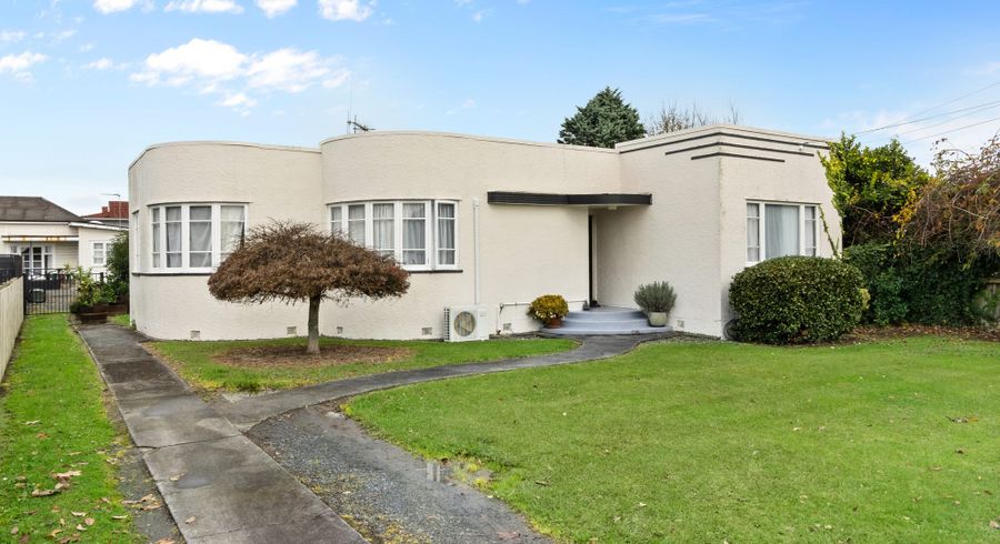  at 60 Cook Street, Hamilton East, Hamilton
