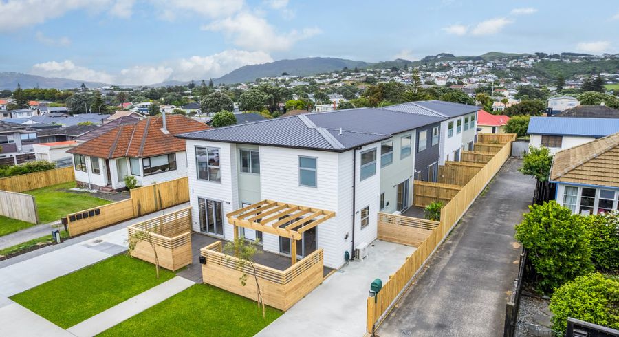  at 3/12 Mana Avenue, Titahi Bay, Porirua, Wellington