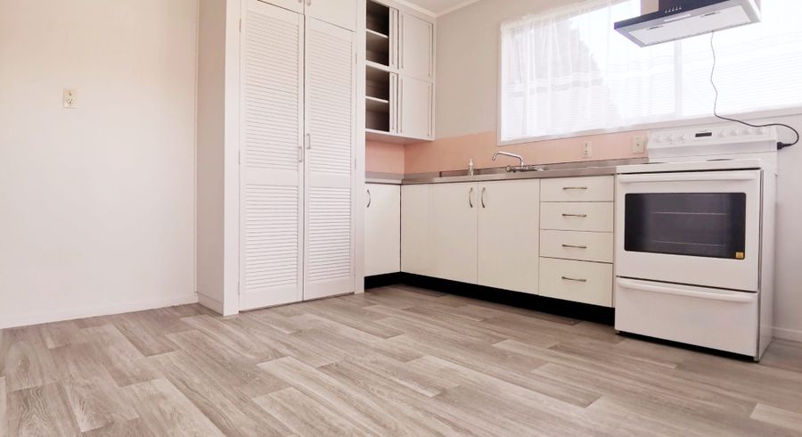  at 2/9 Fencible Place, Otahuhu, Auckland City, Auckland