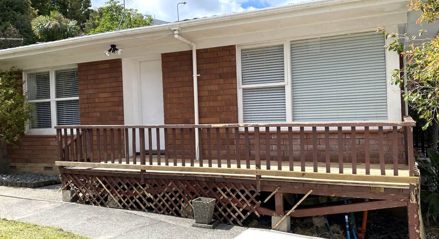  at 1/29 Danbury Drive, Torbay, Auckland