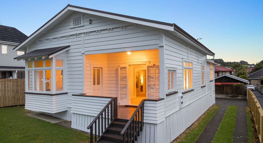  at 16 Marsden Avenue, Mount Eden, Auckland City, Auckland