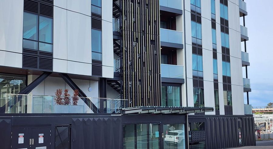  at 1/206 Enfield Street, Mount Eden, Auckland City, Auckland