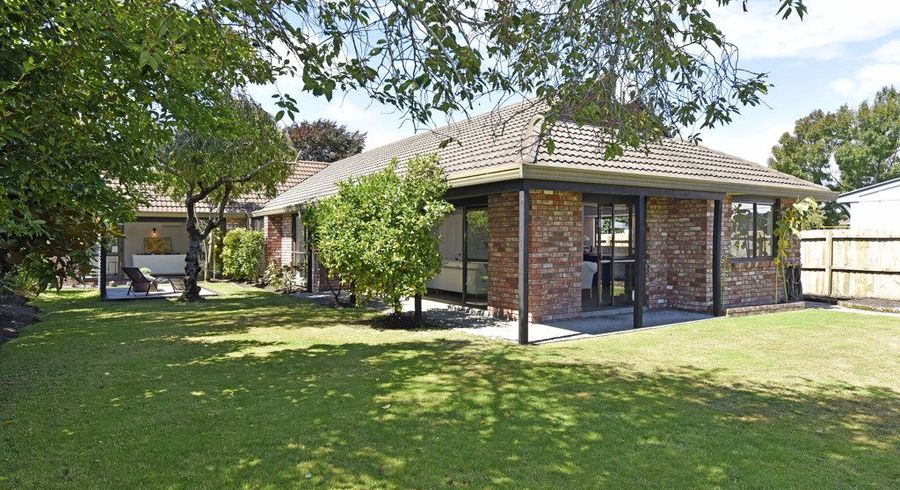  at 3 Connemara Drive, Northwood, Christchurch