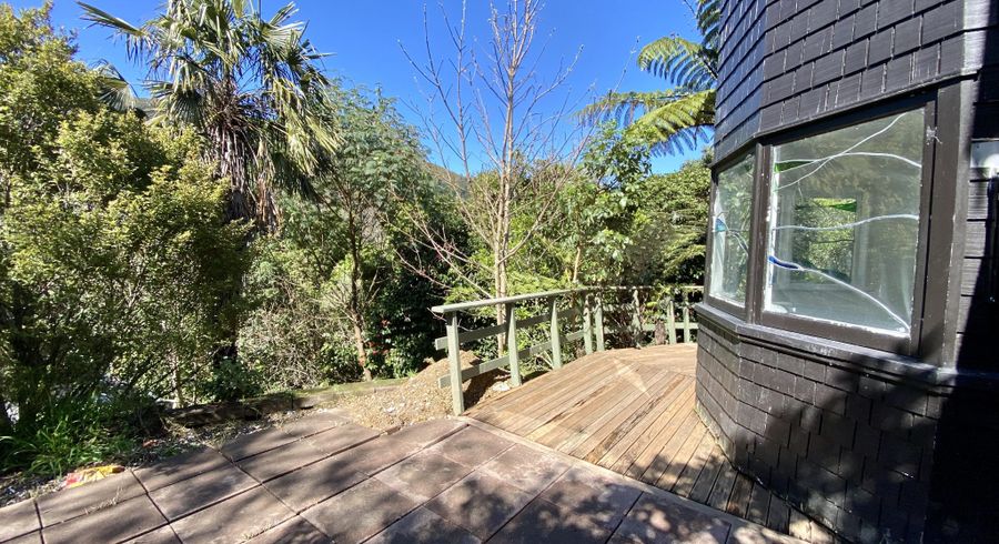  at 33a Waitohu Road, York Bay, Lower Hutt, Wellington