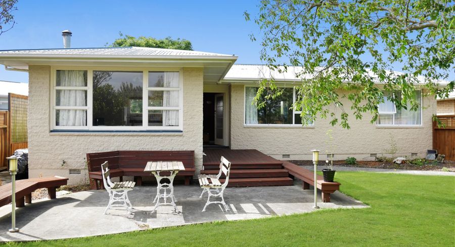  at 14 West-Watson Av, Hillmorton, Christchurch City, Canterbury