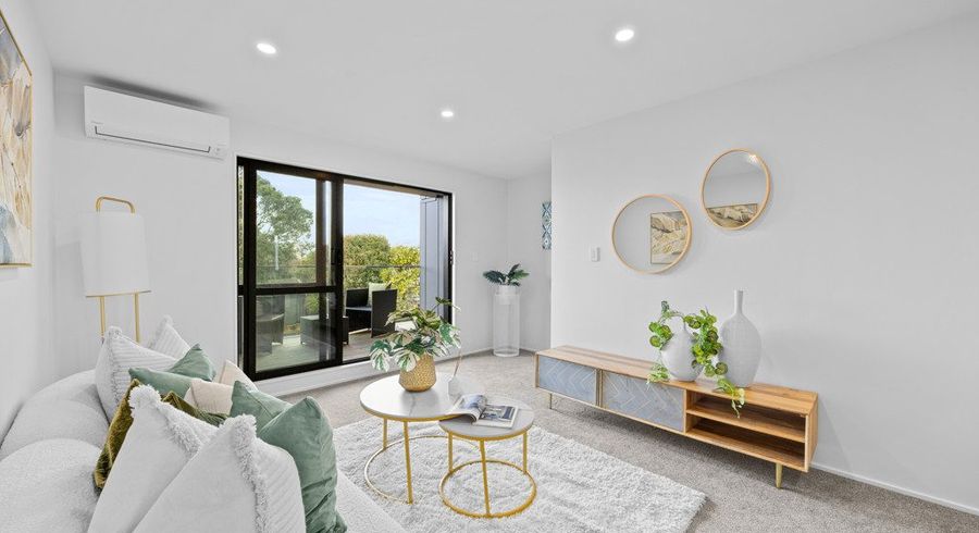  at 4/6 Robertson Road, Ranui, Waitakere City, Auckland