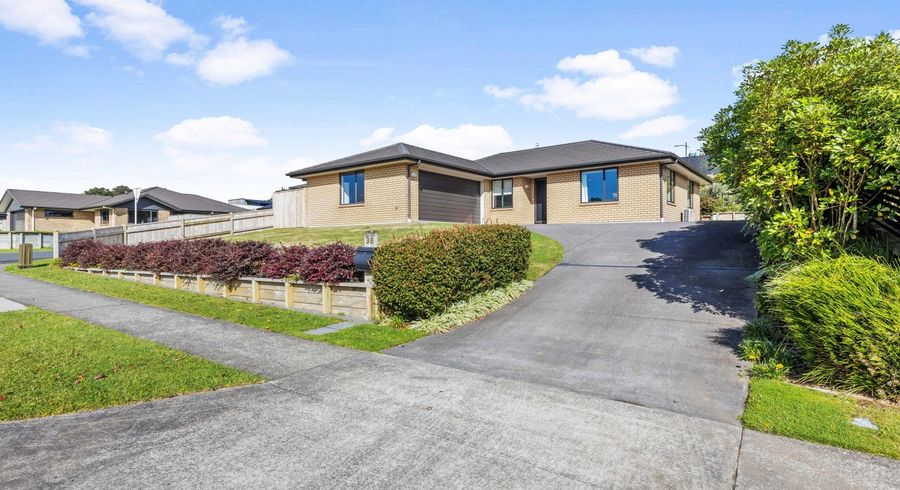  at 38 Fernbrook Drive, Hurworth, New Plymouth