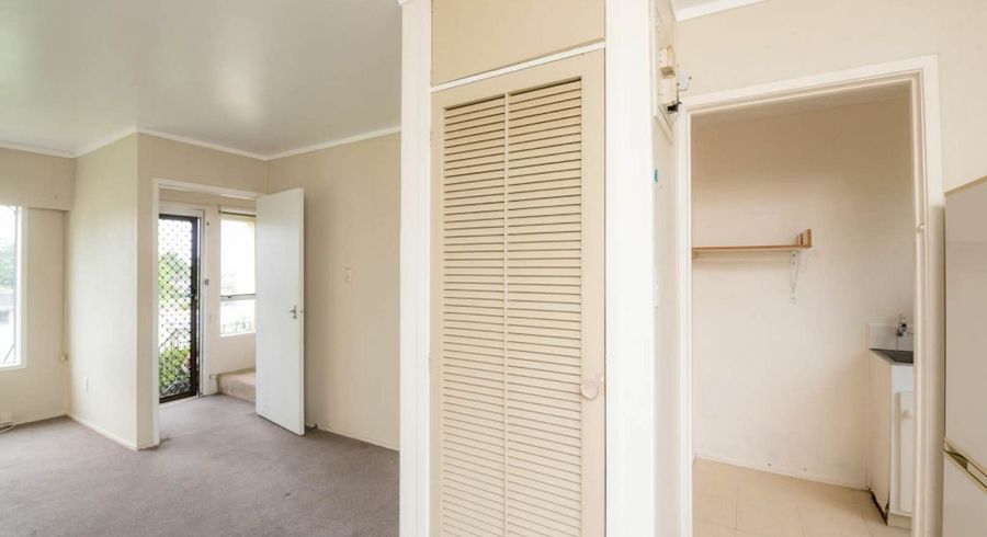  at 4/24 Copley Street, New Lynn, Waitakere City, Auckland