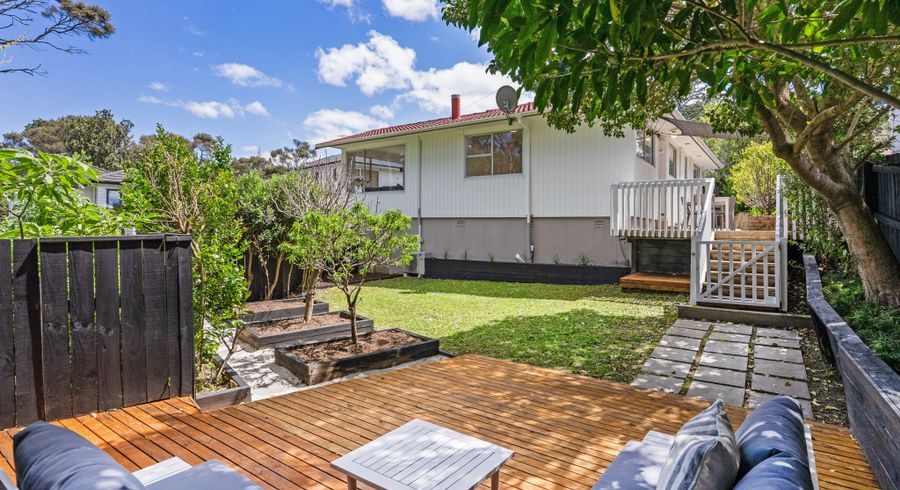  at 52 Gladys Avenue, Glenfield, North Shore City, Auckland