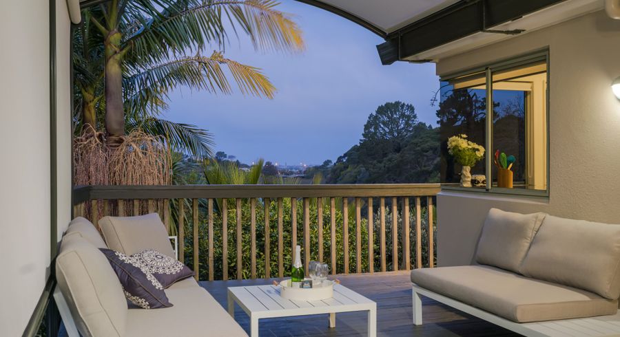  at 23D Lake Road, Northcote, Auckland