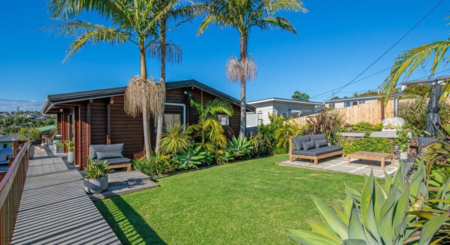  at 33A Kauri Road, Stanmore Bay, Whangaparaoa