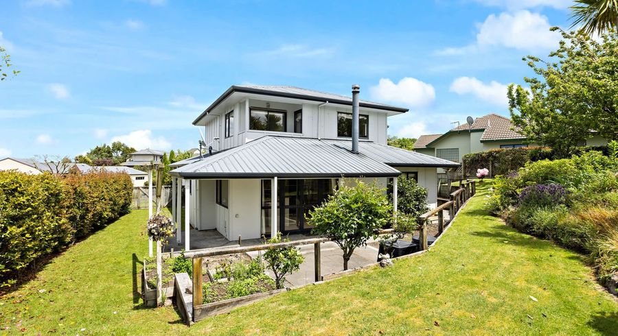  at 8/26 Robinson Terrace, Rangatira Park, Taupo