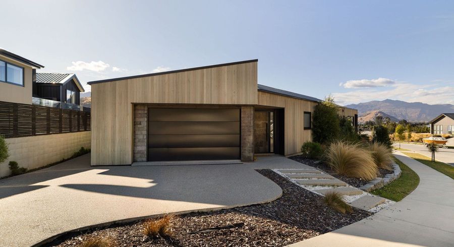  at 8 Spur Ridge Rise, Hanley's Farm, Jacks Point, Queenstown-Lakes, Otago