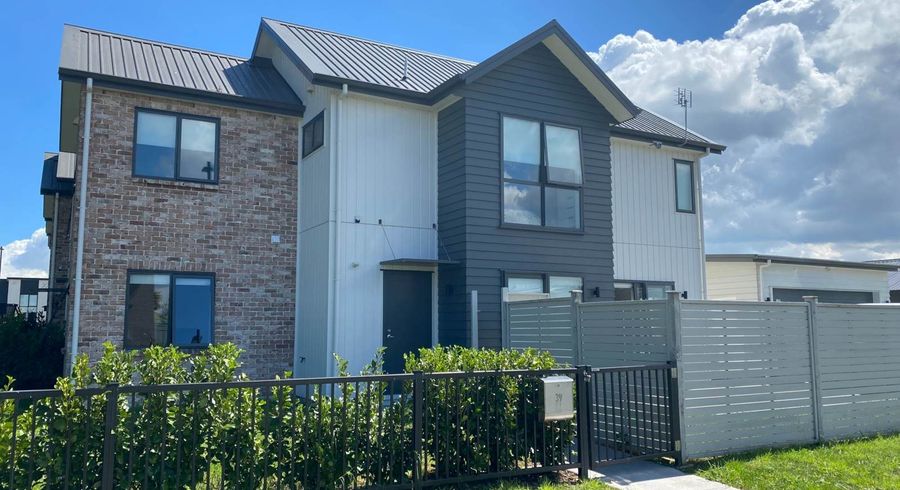  at 39 Waituarua Drive, Takanini, Papakura, Auckland