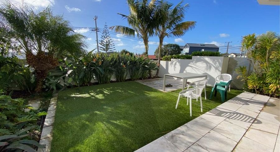  at 2B Beatrice Avenue (flat), Hillcrest, North Shore City, Auckland