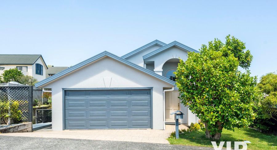  at 33 Peppertree Lane, Woodridge, Wellington, Wellington