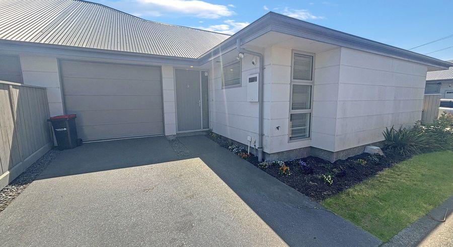  at 11c Clarence Street South, Addington, Christchurch City, Canterbury