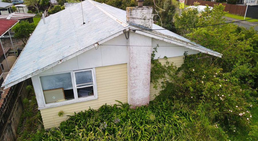  at 1 Parakai Avenue, Parakai, Rodney, Auckland