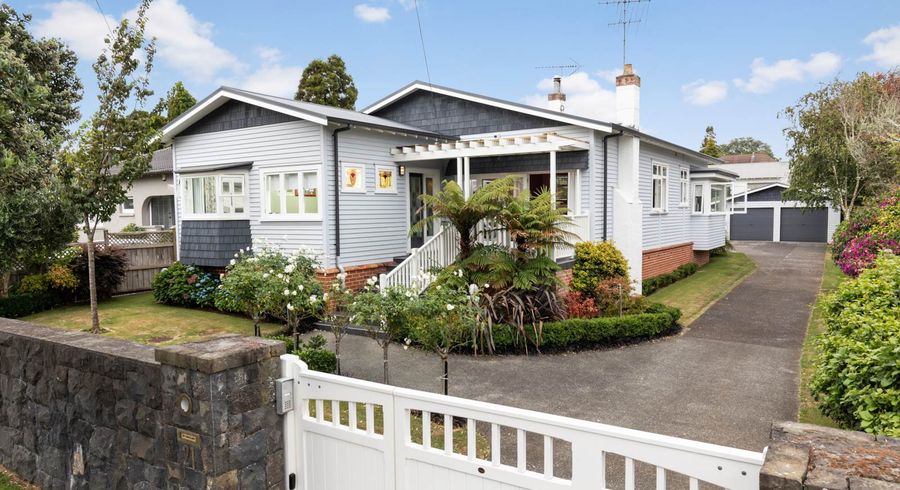  at 21 Hollywood Avenue, Royal Oak, Auckland