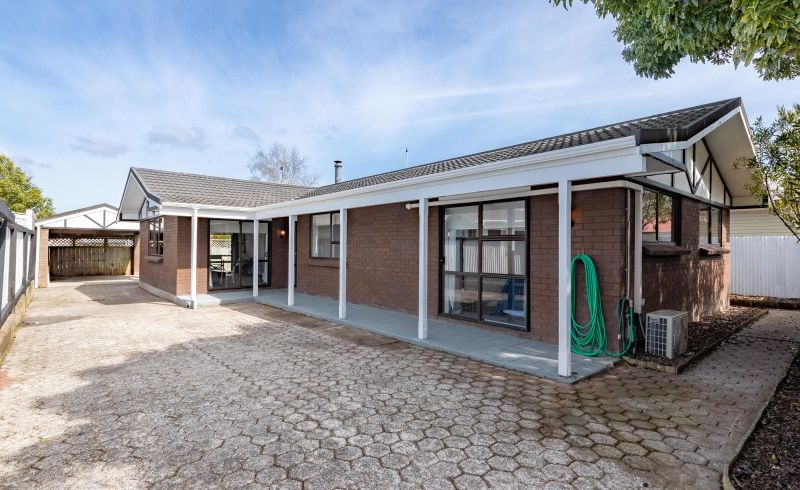  at 2/27 Merton Street, Trentham, Upper Hutt