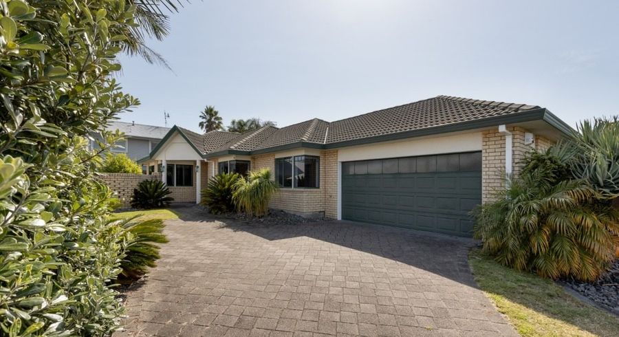  at 11 Santa Monica Drive, Papamoa Beach, Papamoa